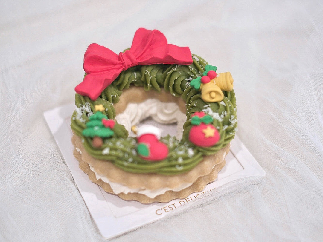 2023 Christmas Wreath Cake